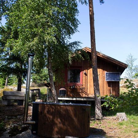 ホテル Cosy Cabin Without Running Water And Electricity レバンゲル エクステリア 写真